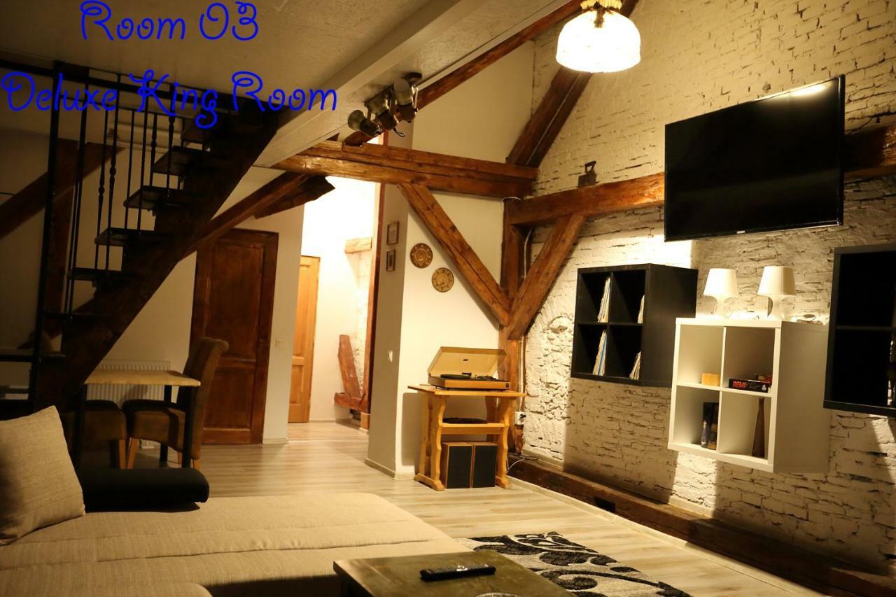4 Rooms Piata Sfatului Braşov Exteriör bild